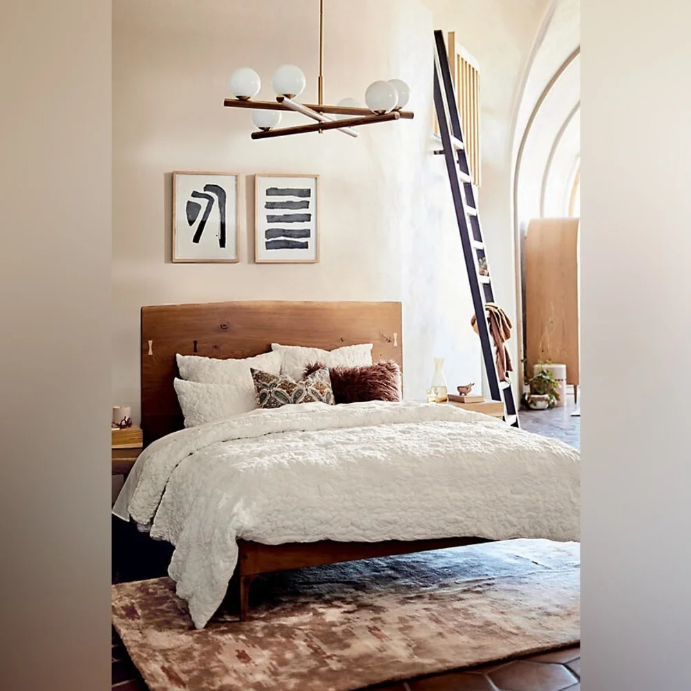 Anthropologie Textured Piazza Quilt King NWT